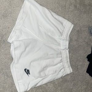 white nike shorts
